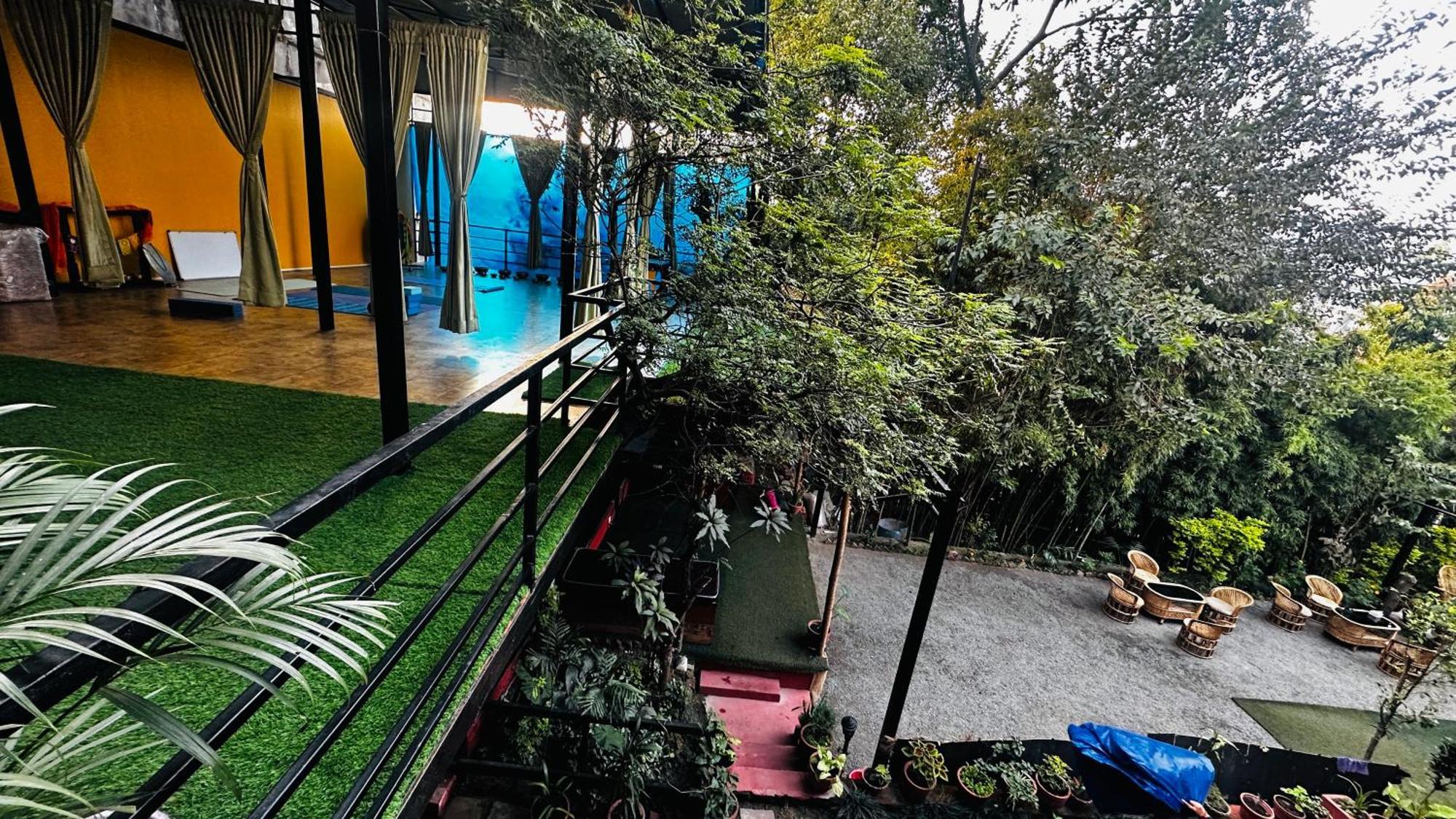 Institute Of Natural Medicine , Yoga & Therapy Home Kathmandu Exterior photo
